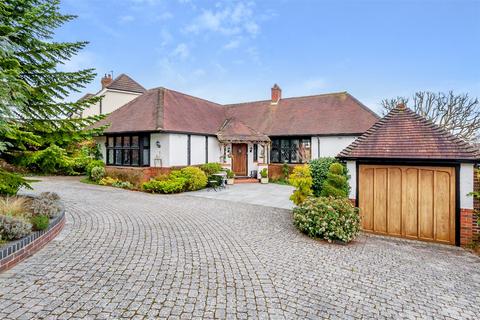 Homelea, 2 Cunningham Road, Banstead, SM7 3HG