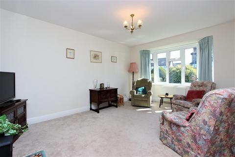 80 Lambert Road, Banstead, SM7 2QX