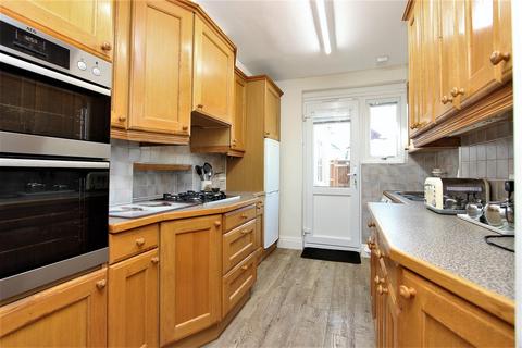 80 Lambert Road, Banstead, SM7 2QX
