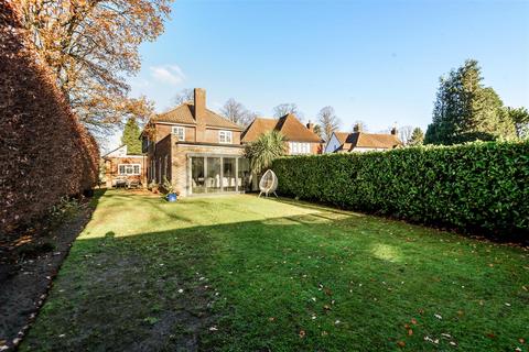 23 The Drive, Banstead, SM7 1DF