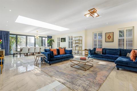 23 The Drive, Banstead, SM7 1DF