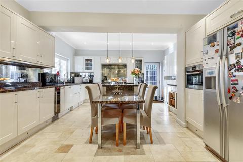 23 The Drive, Banstead, SM7 1DF