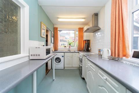 59 Bedford Road, Manchester, M16 0JB