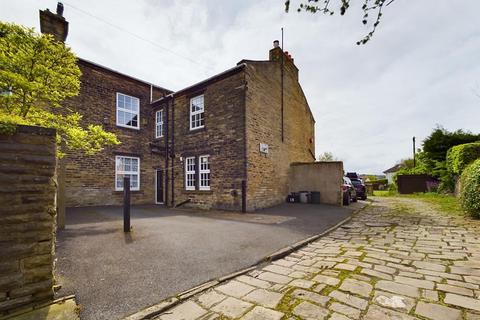 5 bedroom character property for sale, The Crescent, Hipperholme, Halifax, HX3 8NQ
