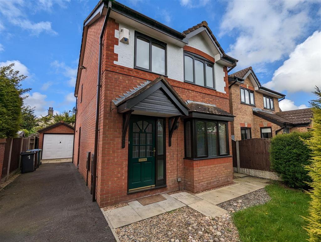 Ramsgate Close, Warton 3 bed detached house £249,950