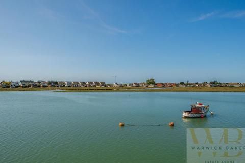 2 bedroom apartment for sale - Town Quay, Shoreham-By-Sea