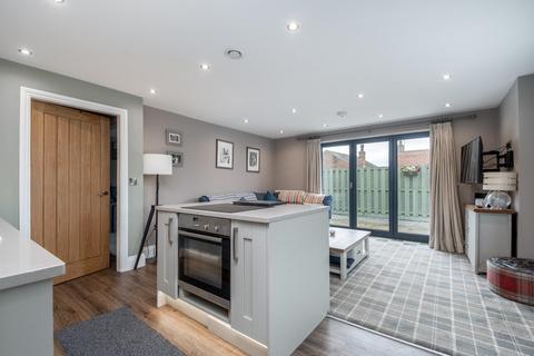Horseshoe Cottage North End, Raskelf, York, YO61 3LF