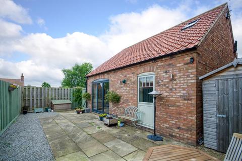 Horseshoe Cottage North End, Raskelf, York, YO61 3LF