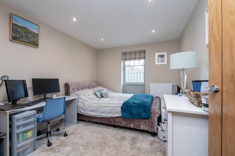 Horseshoe Cottage North End, Raskelf, York, YO61 3LF