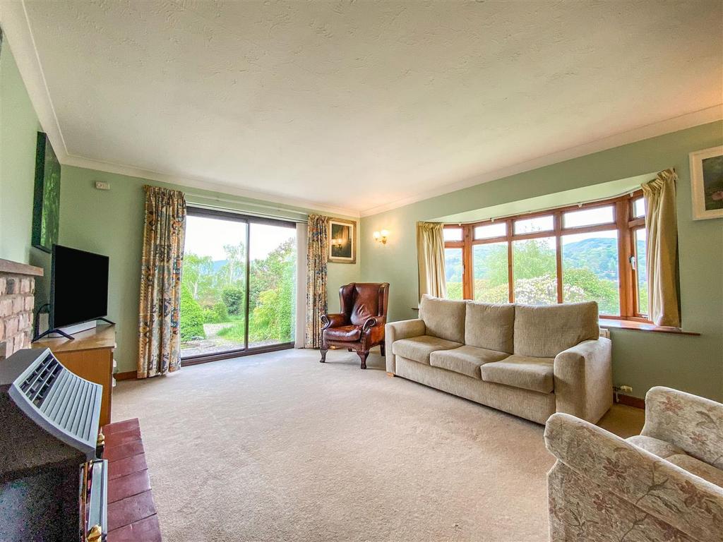 Clive Avenue, Church Stretton 3 bed detached bungalow for sale £550,000