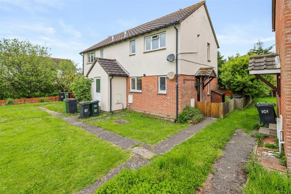 Wordsworth Drive, Eastbourne 1 bed apartment for sale £150,000