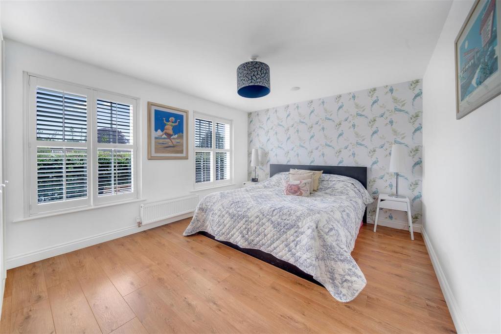 1 - 15 Kitchen Lane - Interior-4.jpg