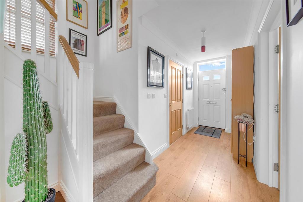 1 - 15 Kitchen Lane - Interior-7.jpg