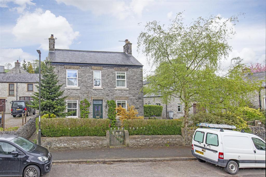 Buxton Road, Tideswell 3 bed detached house for sale £625,000