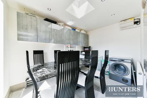 6 Garrison Close, Hounslow, TW4 5EZ