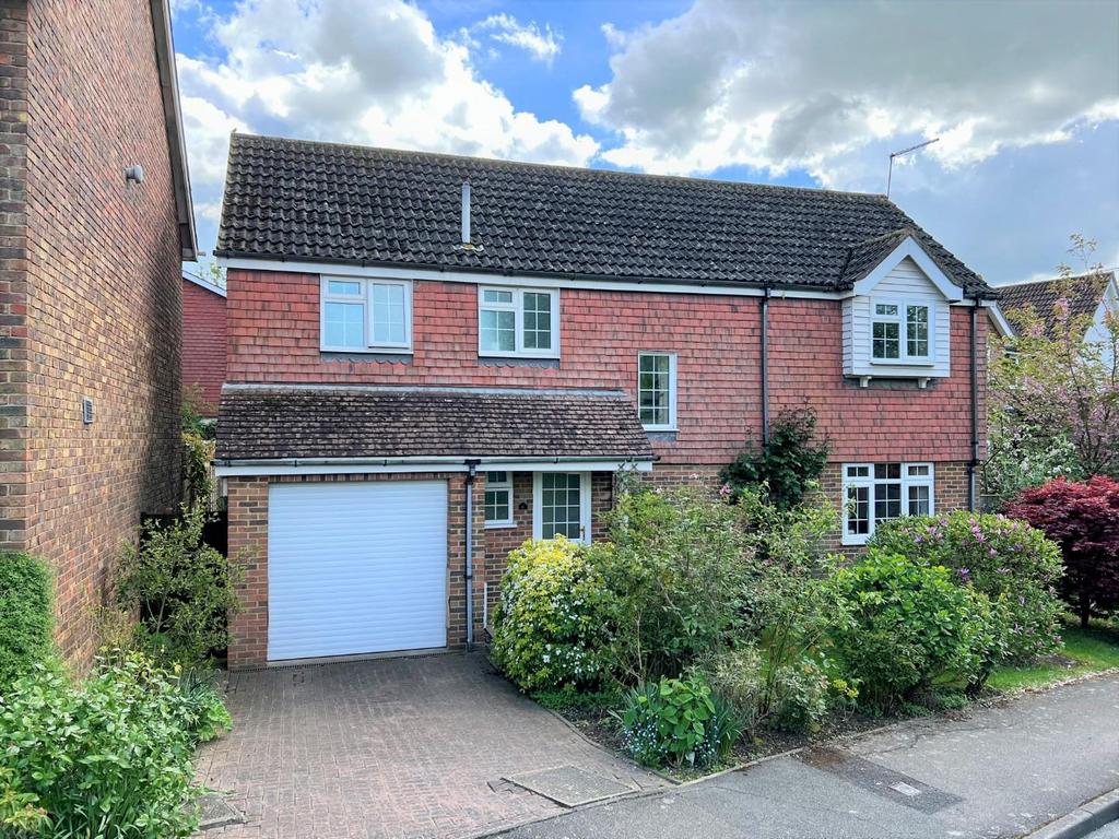 TENTERDEN 4 bed detached house for sale £525,000