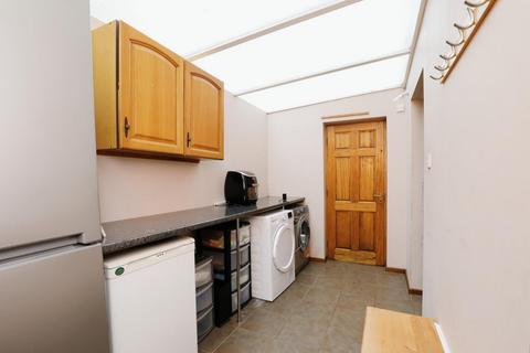 96 Bowman Drive, Sheffield, S12 3LH