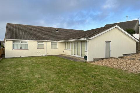 16 Feidr Dylan, Fishguard, SA65 9EQ