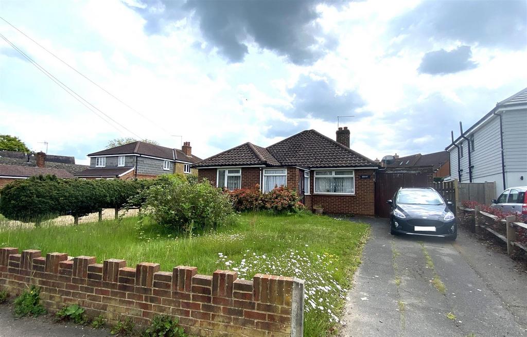 Five Oak Green Road, Five Oak Green, Tonbridge 3 bed bungalow for sale