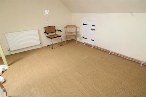 125 Balderton Gate, Newark, NG24 1RY