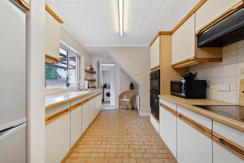 8 Mansfield Place, Ascot, SL5 8ND