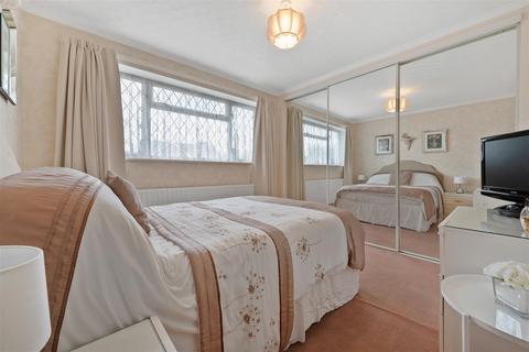 8 Mansfield Place, Ascot, SL5 8ND