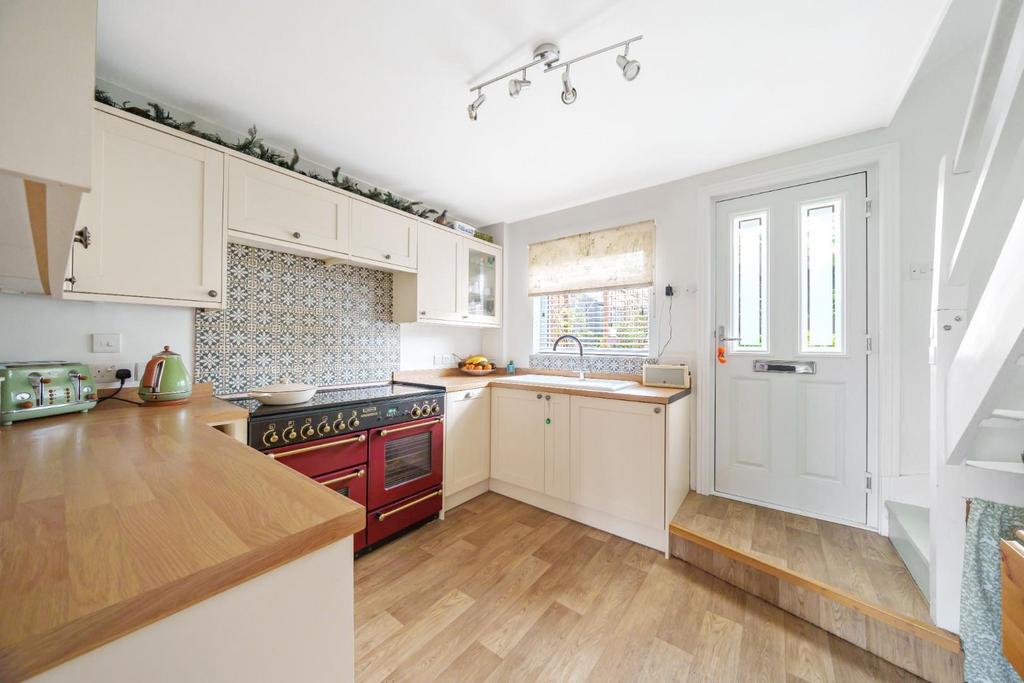 Brickfields, West Malling 3 bed cottage for sale £365,000