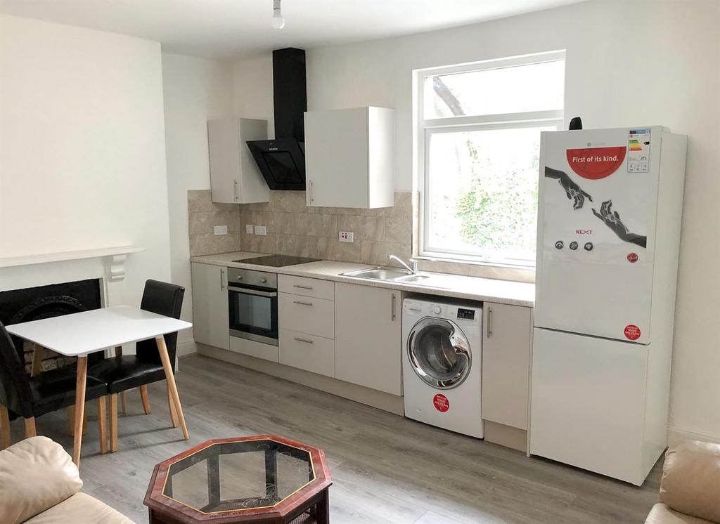 Kitchen/Lounge