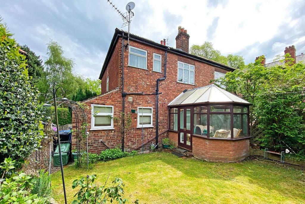 Claremont Grove, Hale, Altrincham 3 bed semidetached house for sale