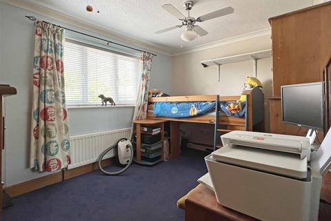 10 Gilpin Way, Great Notley, Braintree, CM77 7UT