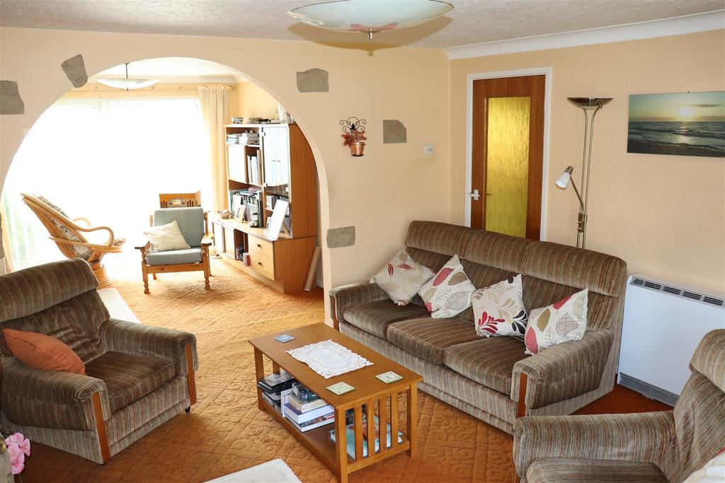 Cameron Road, Walsall 3 bed semidetached house £315,000