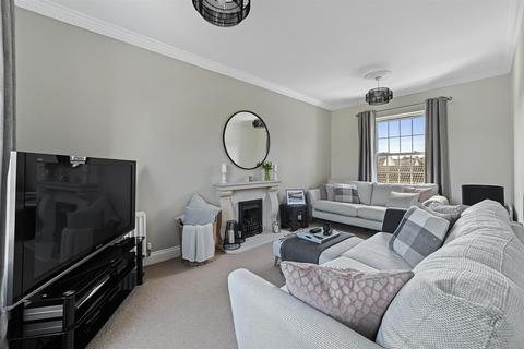 97 Cornelius Vale, Chelmsford, CM2 6GY