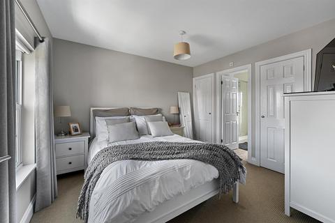 97 Cornelius Vale, Chelmsford, CM2 6GY