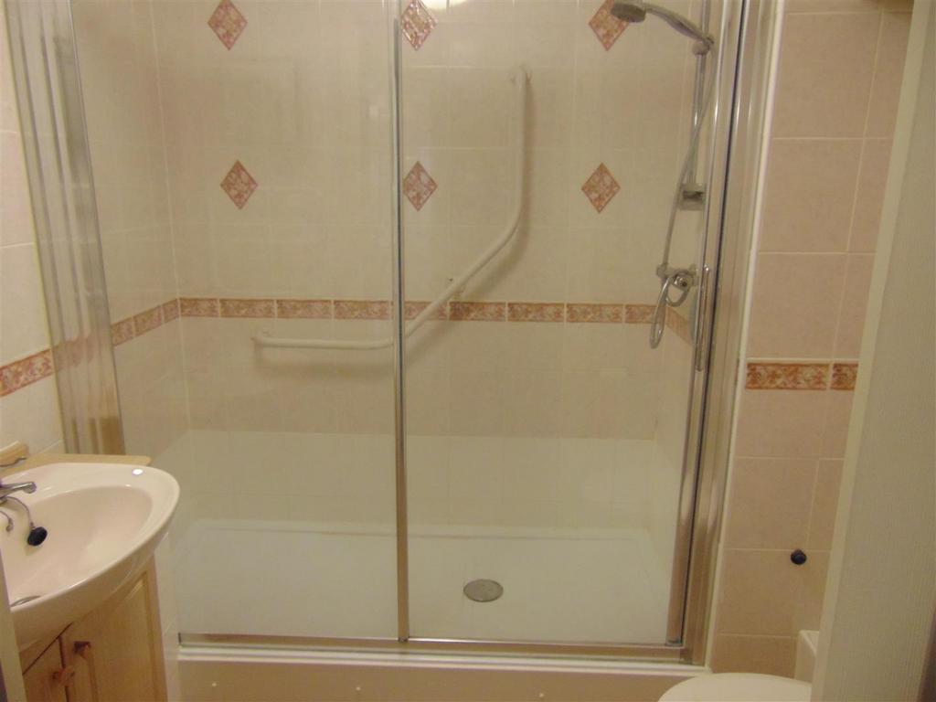 Modern shower room