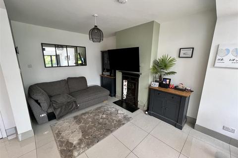 3 Bramley Croft, Shirley, Solihull, B90 3EJ