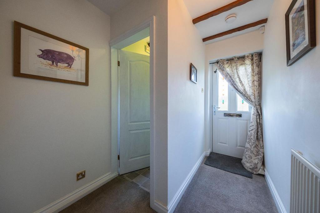 Chorlton Villas, Whitchurch Road, Malpas 4 bed mews for sale £295,000