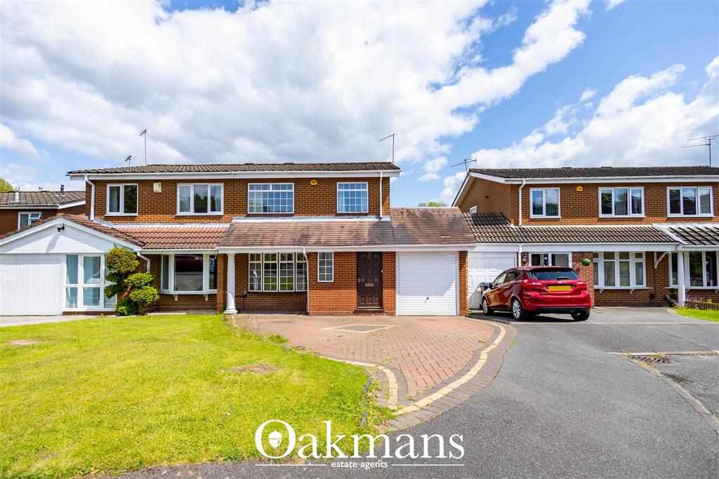 Alderney Gardens, Birmingham, B38 3 bed house £245,000