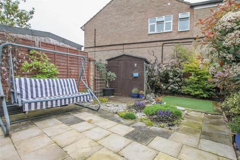 1 Adstock Way, Badgers Dene, Grays, RM17 5EG