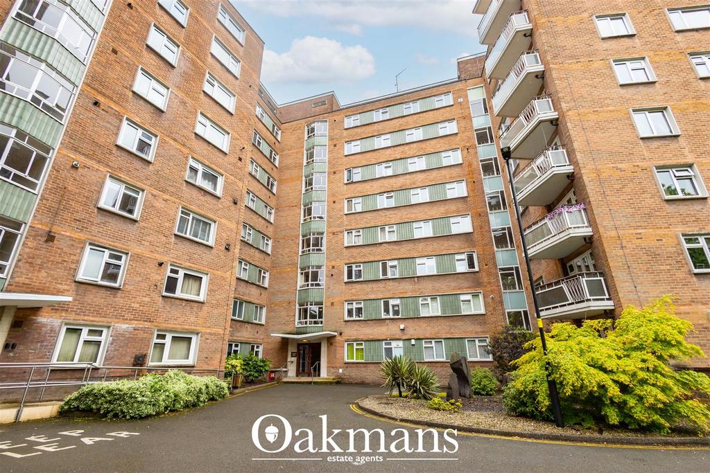 St Dennis House, Melville Road, Birmingham, B16 3 bed flat for sale £