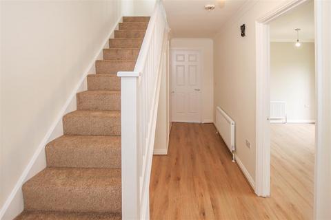 16a Fox Hatch, Kelvedon Hatch, Brentwood, CM15 0AR