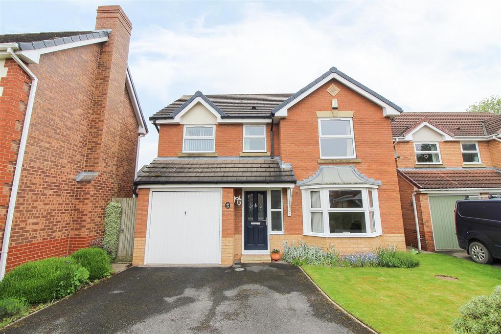 Hunters Row, Boroughbridge, York 4 bed detached house for sale £340,000