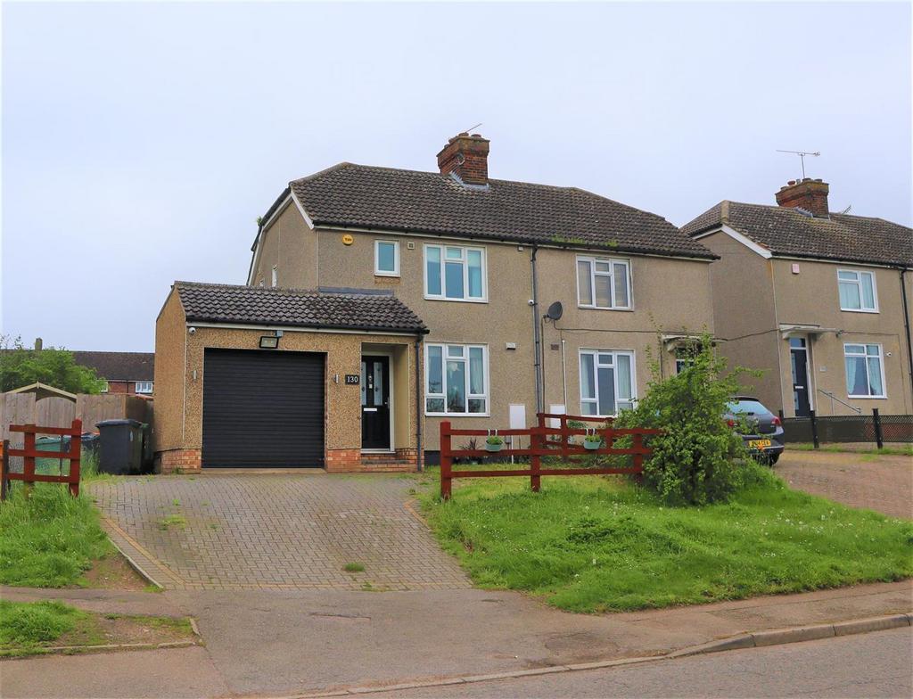 Luton Road, Toddington 3 bed semidetached house £420,000