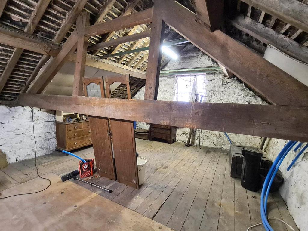 Adjoining Outbuilding