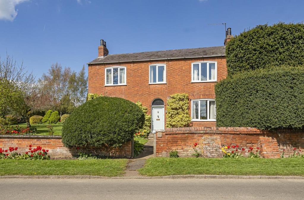 Yew Tree House, Tur Langton, Leicestershire 3 bed detached house for