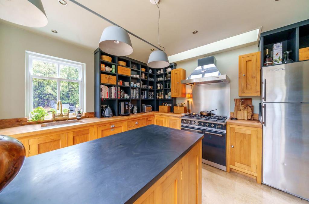 Kitchen area