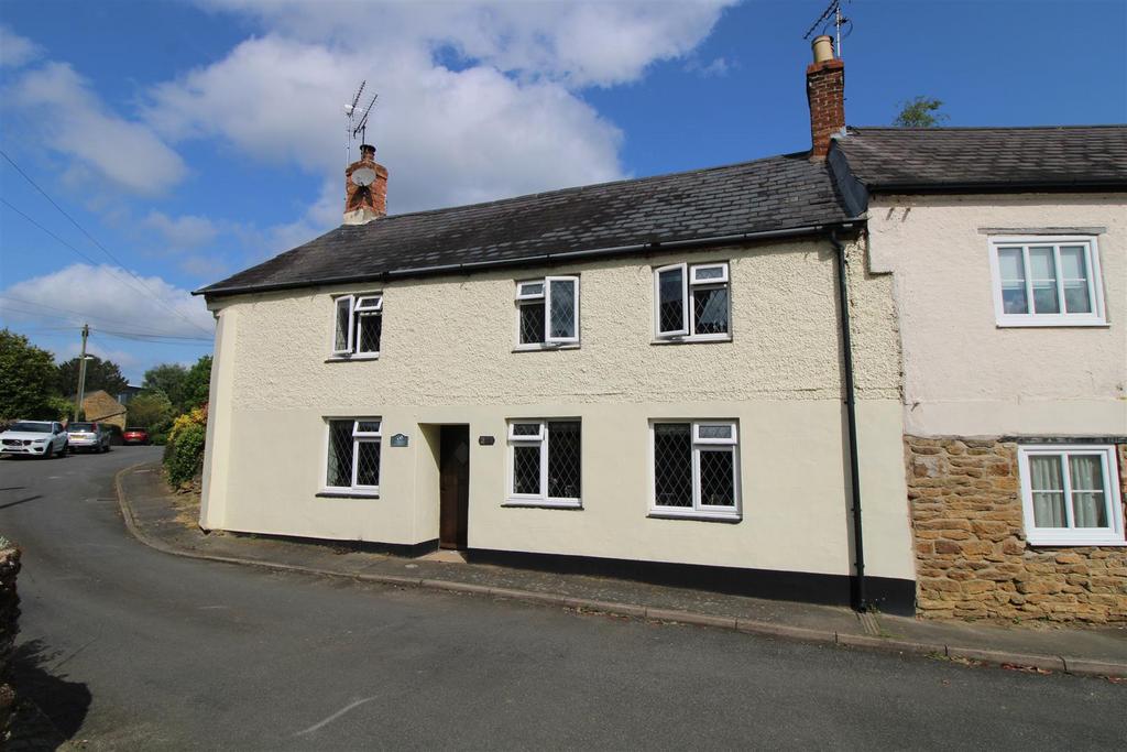 Orchard Street, Daventry 4 bed house for sale £460,000