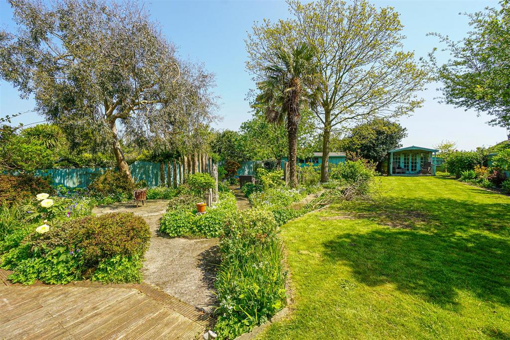 Priory Road, Hastings 5 bed detached house for sale £795,000