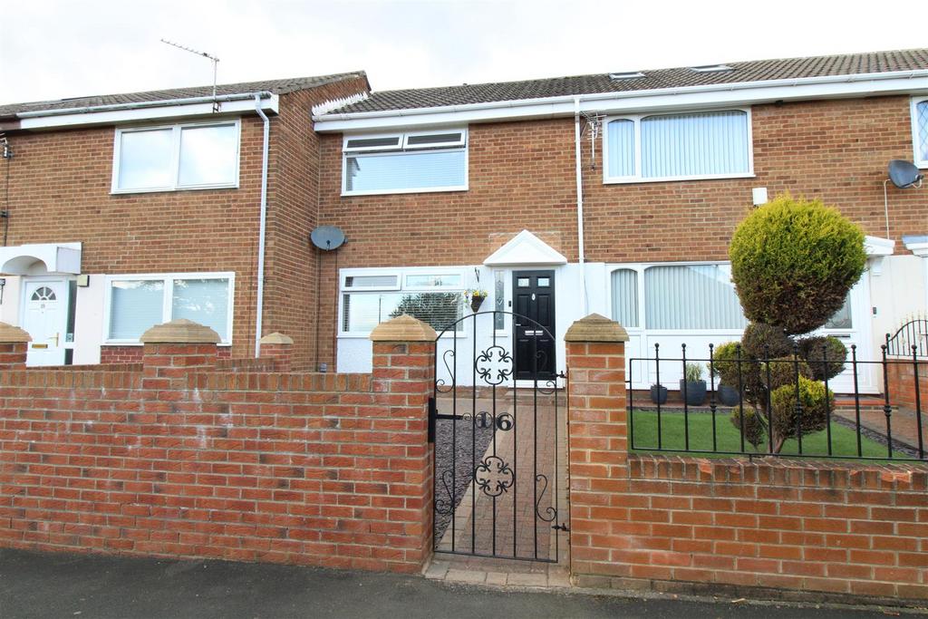 Rawlston Way, Radnor Park, Newcastle Upon Tyne 2 bed terraced house for
