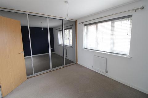 6 Abbotsbury Drive, Daventry, NN11 2LB