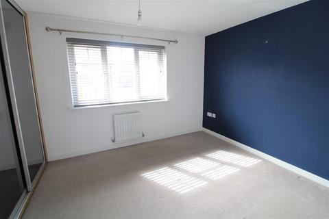 6 Abbotsbury Drive, Daventry, NN11 2LB